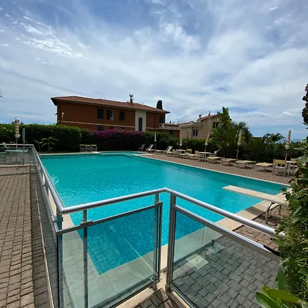 Daire Magico Relax Bordighera-open Space Con Piscina E Vista Mare *